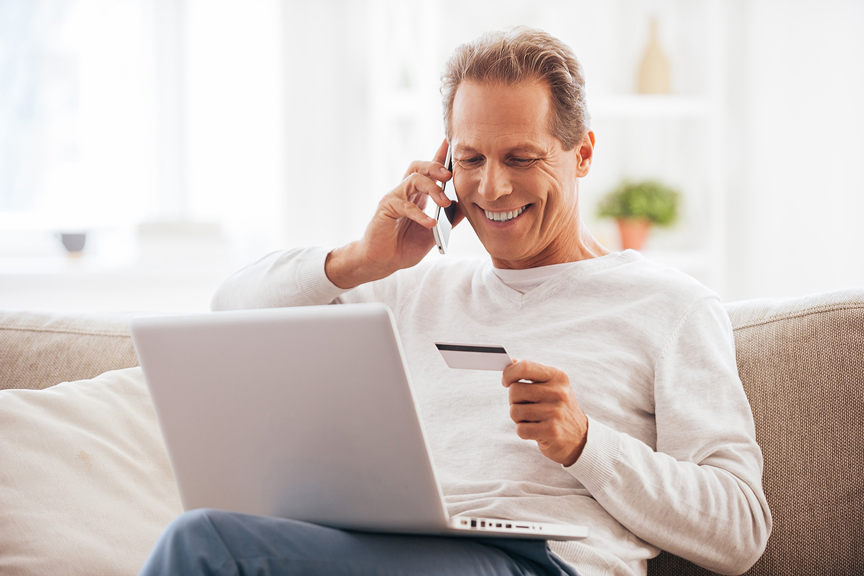 internet shopping cheerful mature man shopping on 2021 09 02 04 13 01 utc.jpg